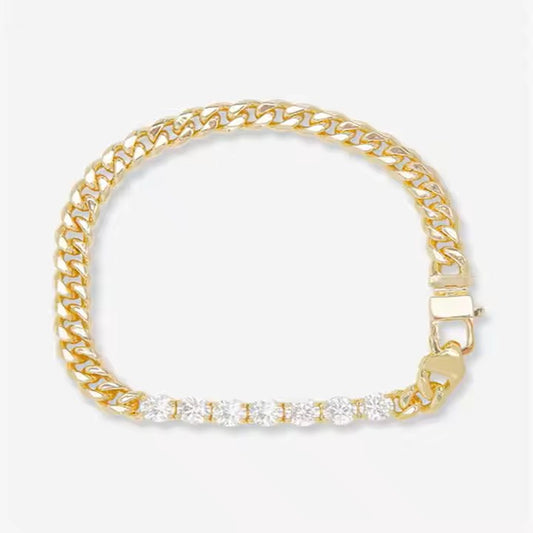 Lenox Bracelet-Bold Confidence in Every Link